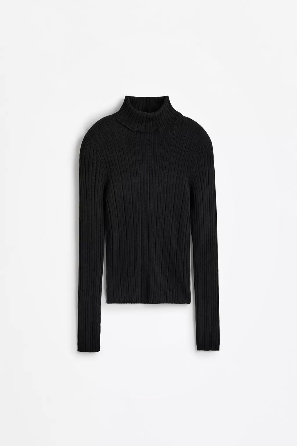Suéter de canalé con cuello alto para mujer – negro clásico y ajustado – Modenique